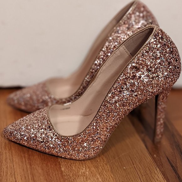 Charlotte Russe Shoes - Gold Glitter Heels